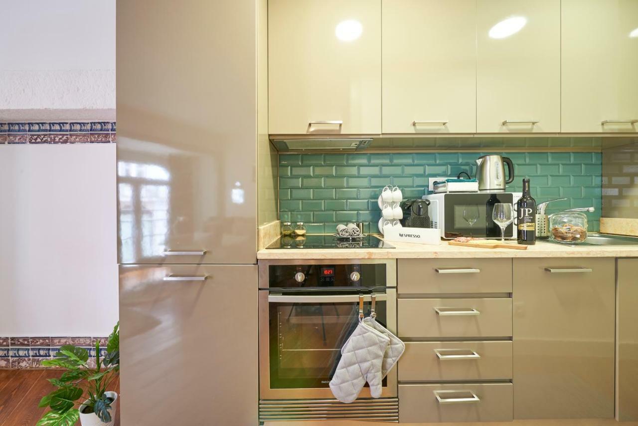 Apartamento Casa Portuguesa Madalena Lisboa Exterior foto